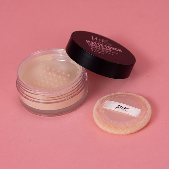 Polvo suelto Matte Touch Loose Powder by Myk Cosmetics (3)